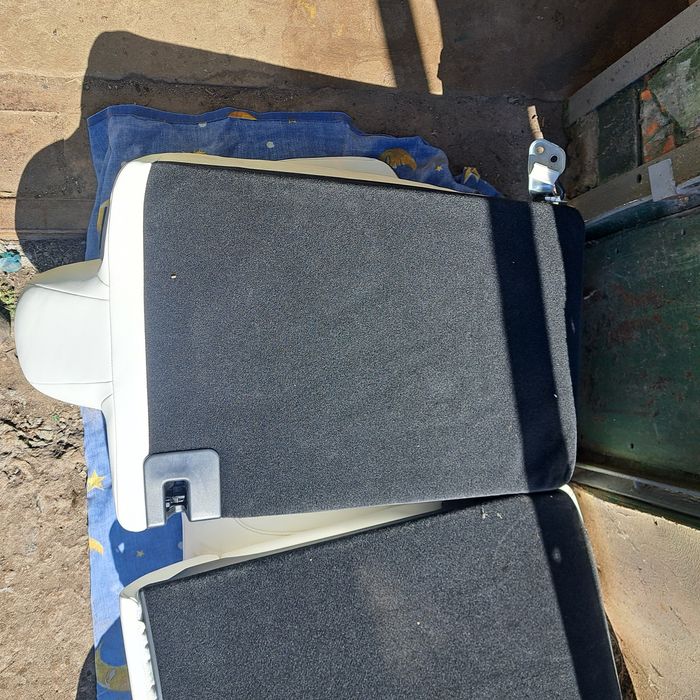 Кожаный салон Tesla Model 3 21+год