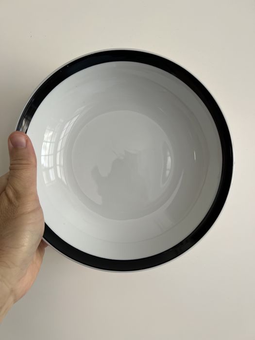 Pratos Spal - outlet, branco com rebordo preto