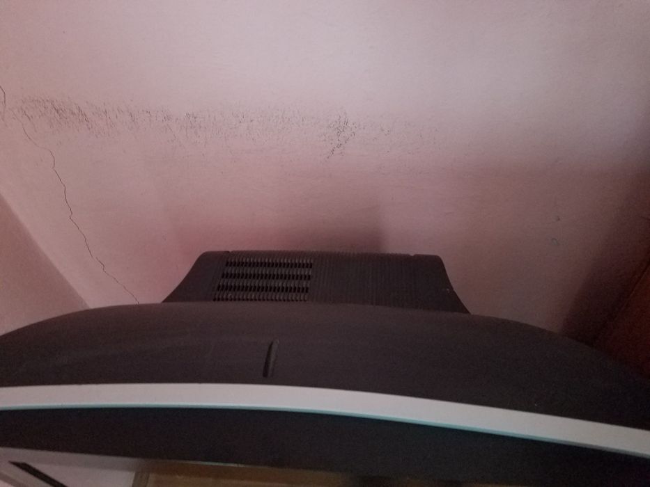 Продам большой телевизор "Sаmsung"