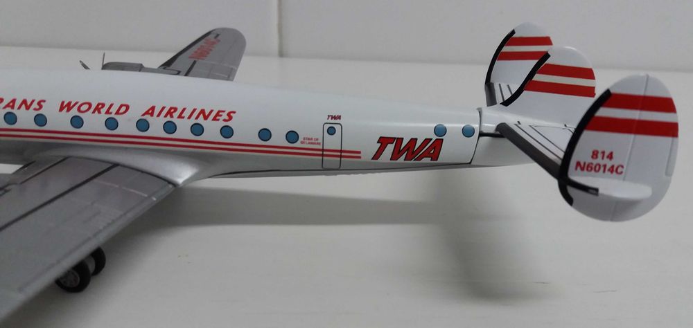 Avião de coleção - TWA Super Constellation " First Issue " em metal