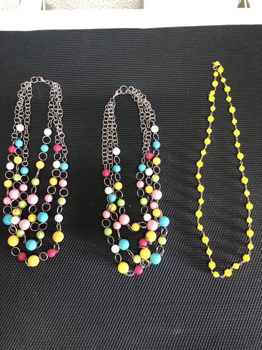 Conjunto de vários colares