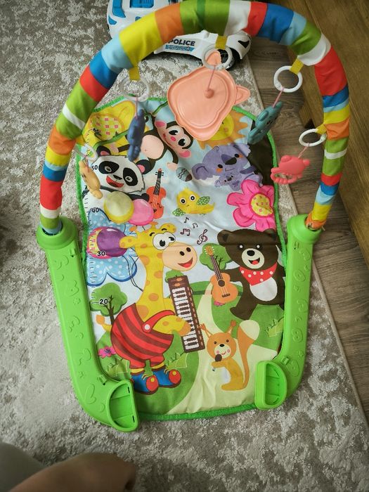 Продам розвиваючий килимок Bambinelli