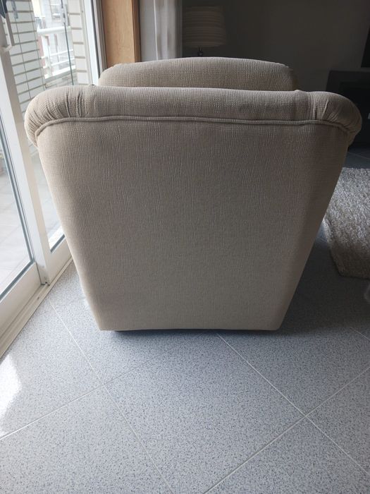 Sofá individual usado