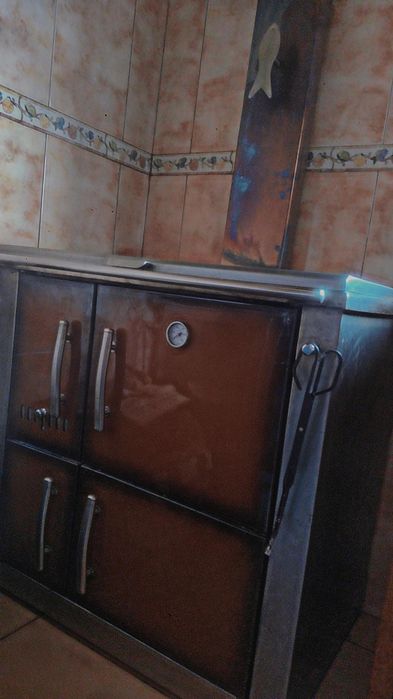 Vendo Fogão de lenha