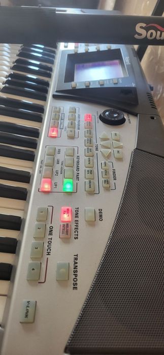 Roland e50. Продам синтезатор