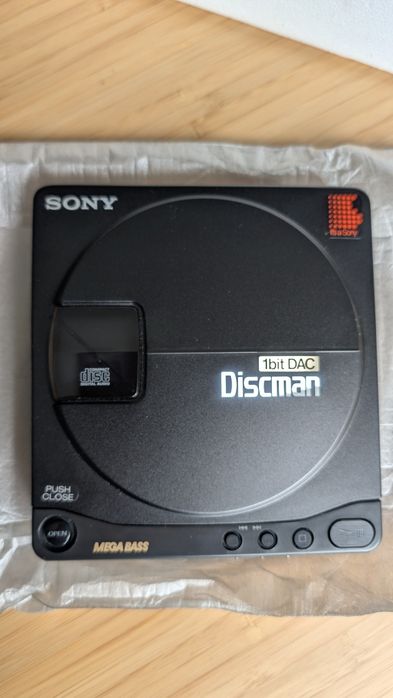 Sony Discman D-99 новий.