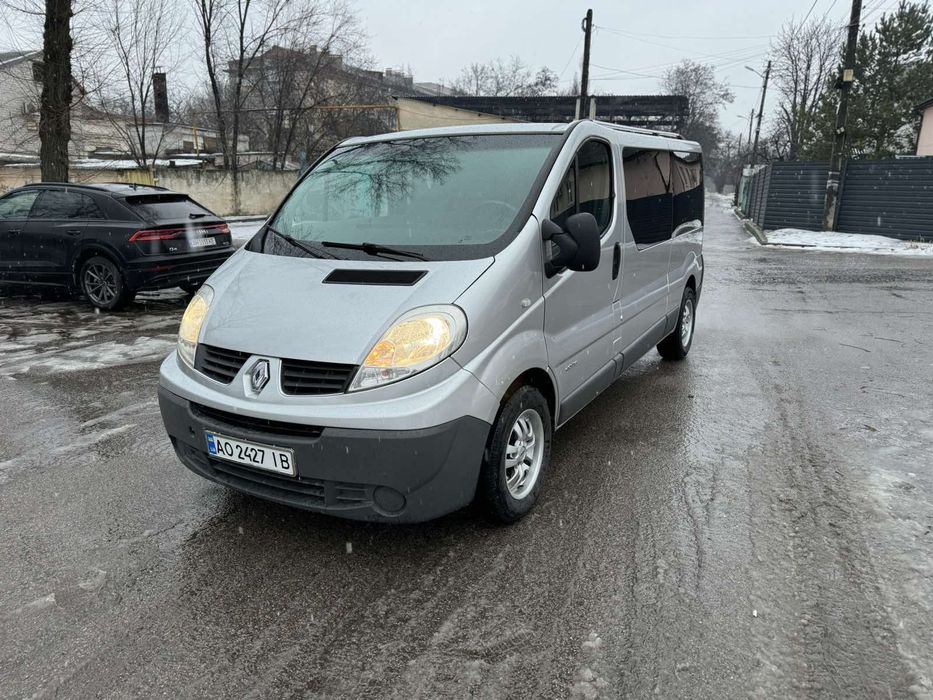 Продам Рено трафик 2007 год
