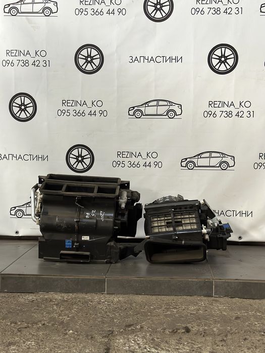 Корпус пічки салону Mitsubishi L200 2.5 D-ID 4D56U 2006-2014 р.