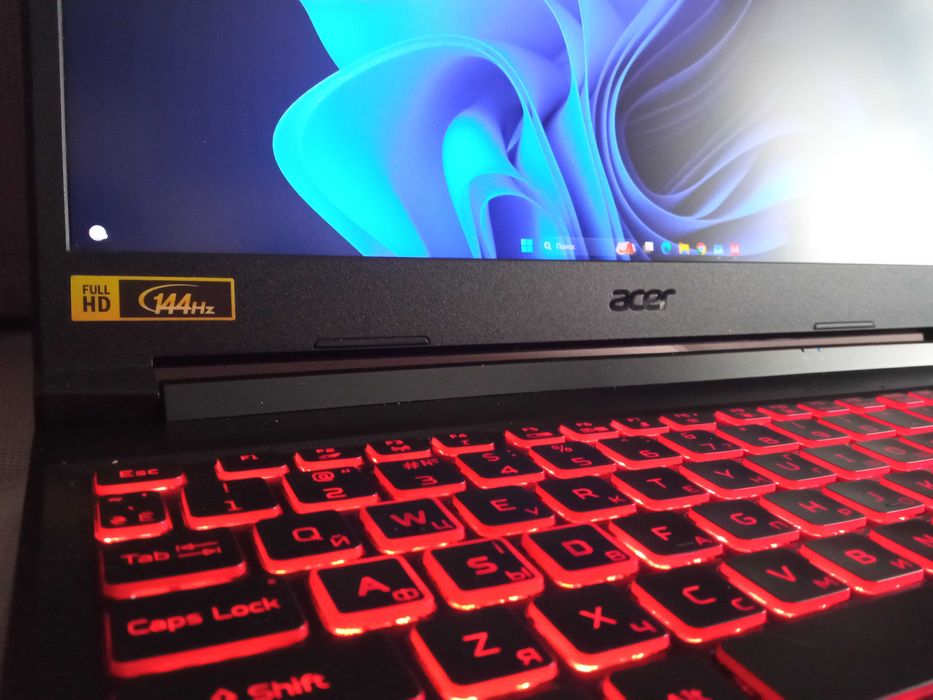 Ігровий ноутбук Acer NITRO 5 AN515-57 RTX 3050 i5-11400H 16GB RAM