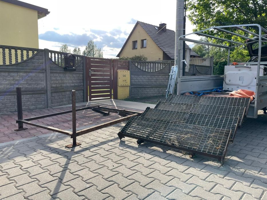 Schody stalowe zewnętrzne