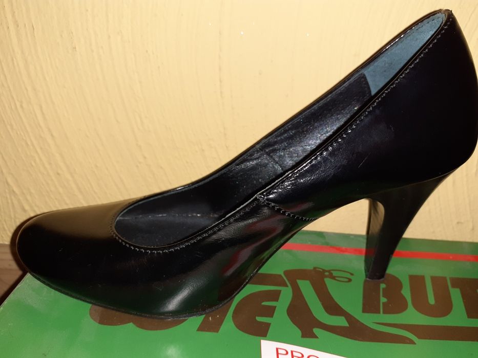 Buty czółenka czarne r 35