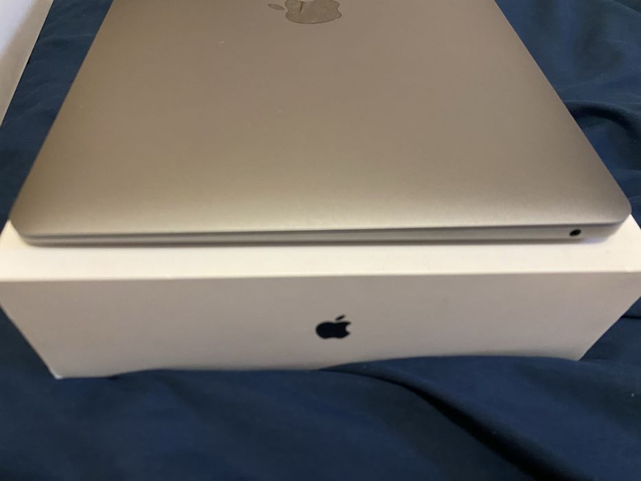 macbook air 13 2019 - Купить электронику - Цены на OLX.ua