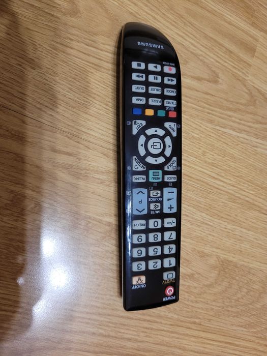 TV SAMSUNG 32" - piękny stan super obraz POLECAM!