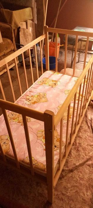 Дитяче ліжечко,  ліжечко дитяче