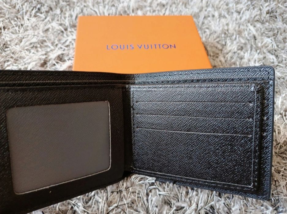 Portfel czarny Louis Vuitton
