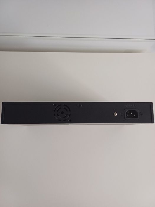 26-portowy przełącznik Gigabit Ethernet VIMIN z 2 portami 1000 Mbps