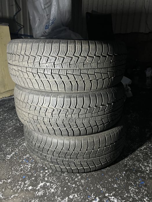 Поштучно Goodyear Ultragrip gislaved
