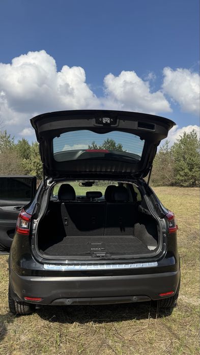 Продам Nissan Rogue Sport 2019