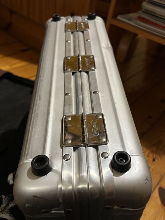 Walizka aktówka rimowa attaché flight case