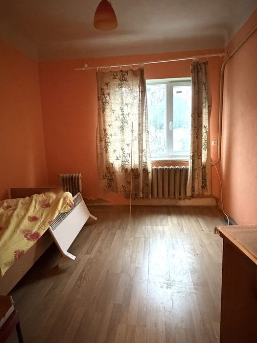 Продам пів будинку район Ковельськоії