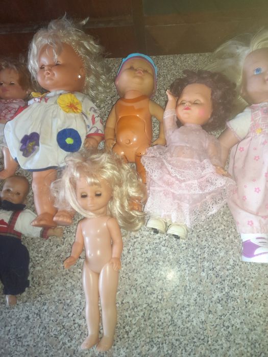 Conjunto de 9 Bonecas/Bonecos Diversos