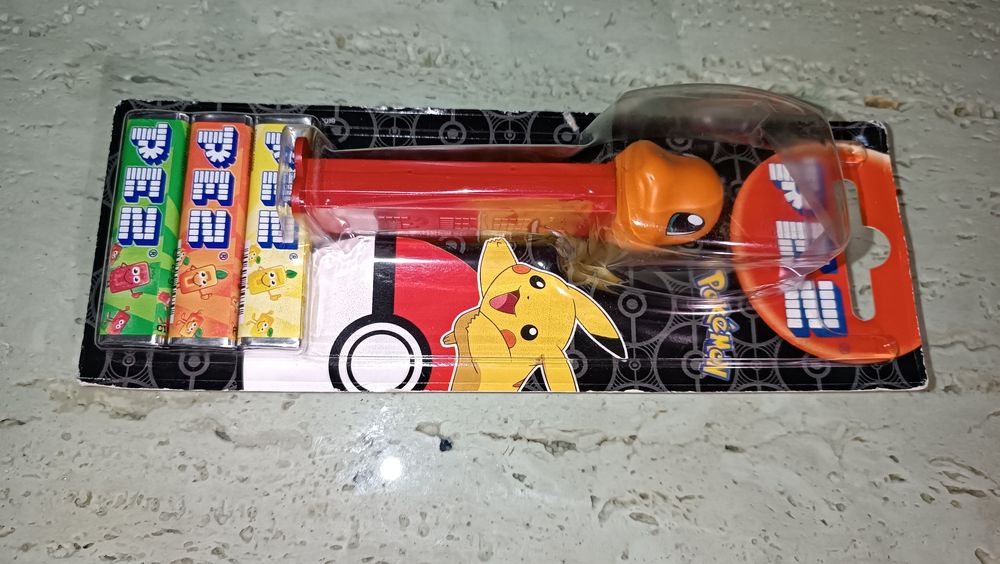 Pokémon 2019 charmander Pez Dispenser Selado