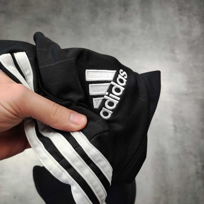 MĘSKA Bluza Sportowe Adidas Śliska Małe Logo Haft Czarna 3 Paski