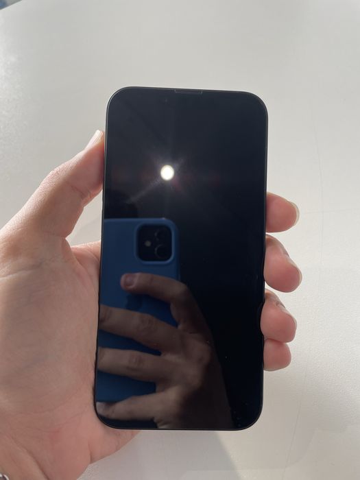 iPhone 16e 128GB (ÓTIMO ESTADO)