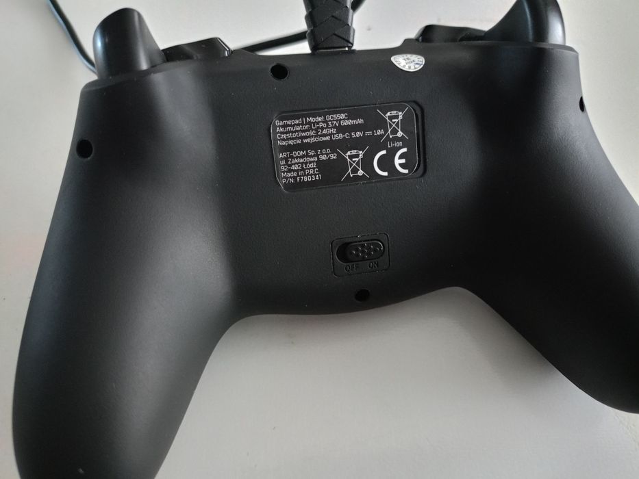 Gamepad Mad-Dog,Deltaco camping.