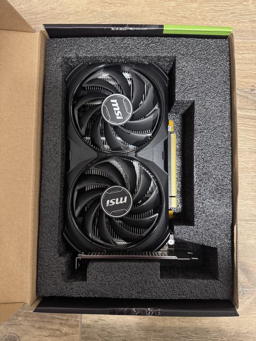 GeForce RTX 4060 Ventus 2X black 8G OC