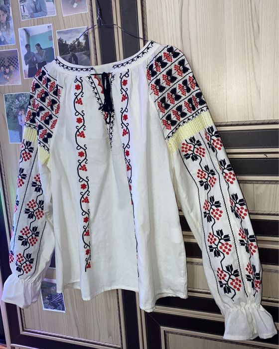 Розпродаж! Вишиванка