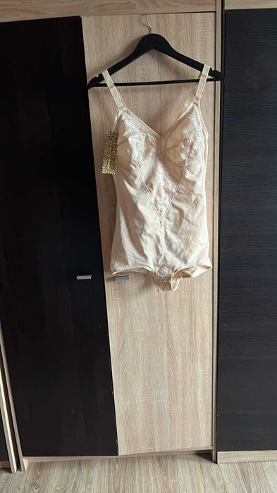 Nr 1 Duże body wyszczuplające.