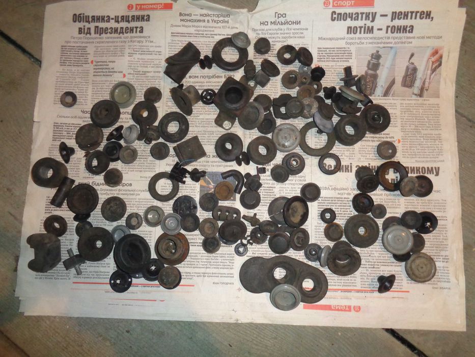 Ущільнювач W124 рами дверей. Уплотнитель Двери