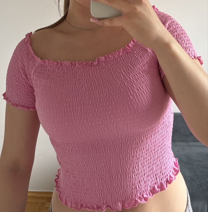 Różowa hiszpanka z falbanką