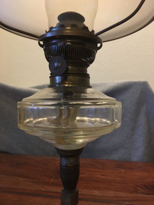 Stara lampa naftowa 4
