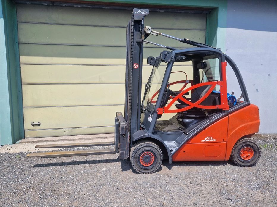 Linde H25  Rozsów pozycjoner wideł silnik vw LPG