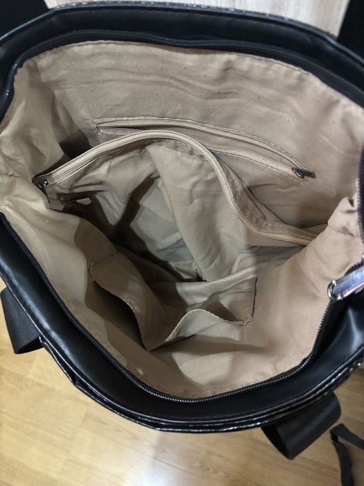 Okazja!! Czarna lakierowana torebka shopper