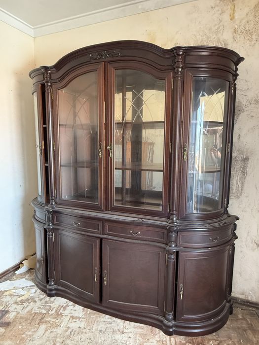 Cristaleira movel de sala com vitrine