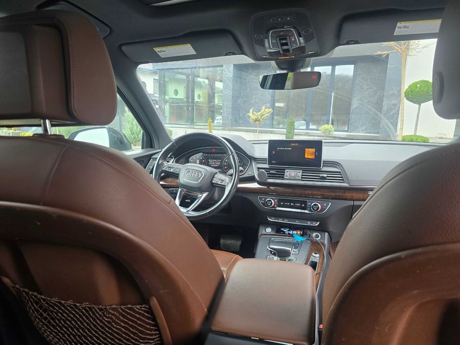 продам автомобіль Audi Q5 2018