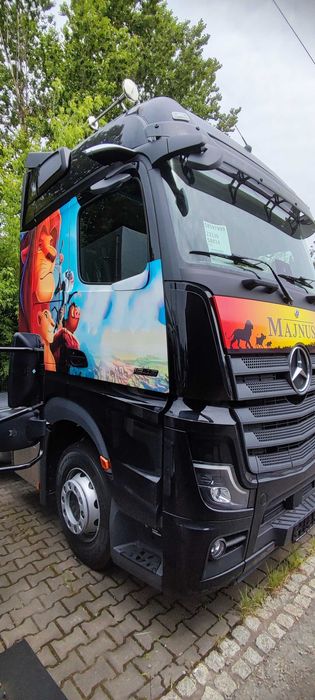 Oklejanie samochodów, reklama na samochodzie