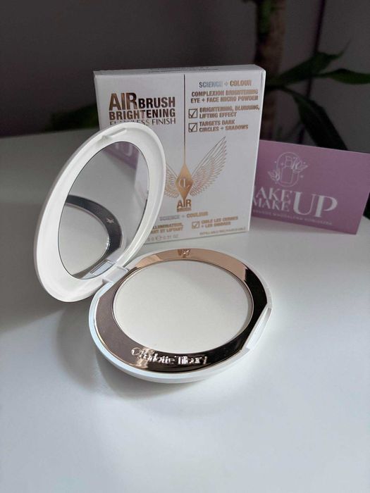 Charlotte Tilbury Airbrush Brightening Flawless Finish Powder