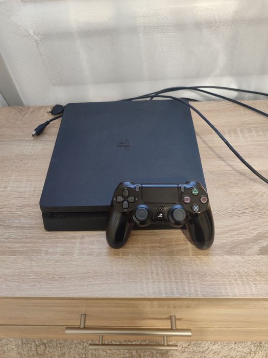 PlayStation 4 Slim (ps4), 1 ТБ, в подарок 3 игры