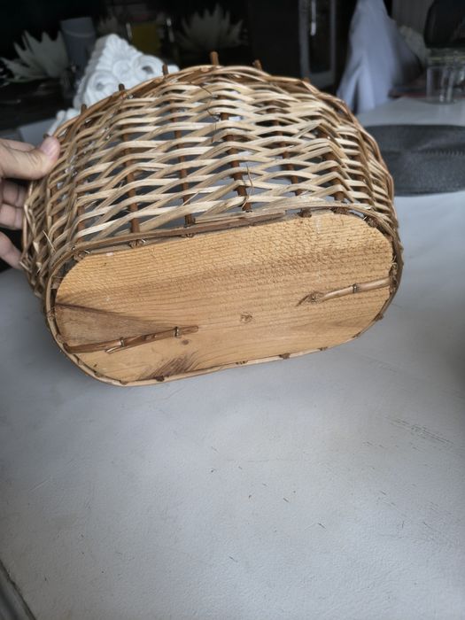 Koszyk wiklinowy