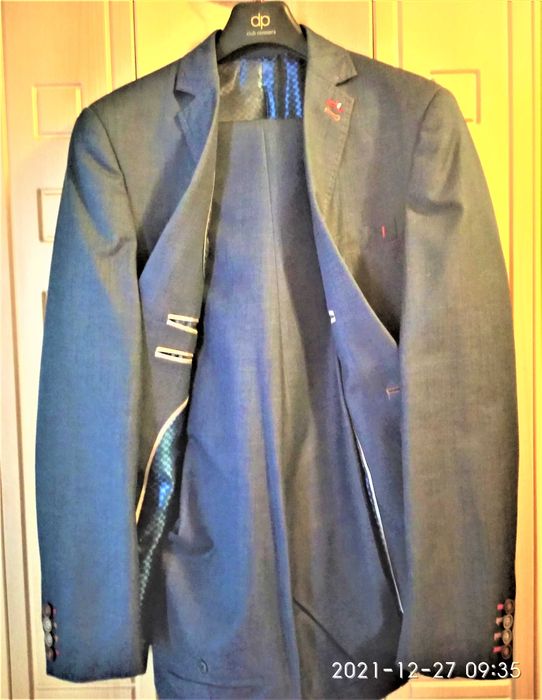 Elegancki Garnitur męski rozm.182/48 (3XL) //01