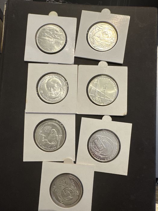 Moedas de 500$ prata