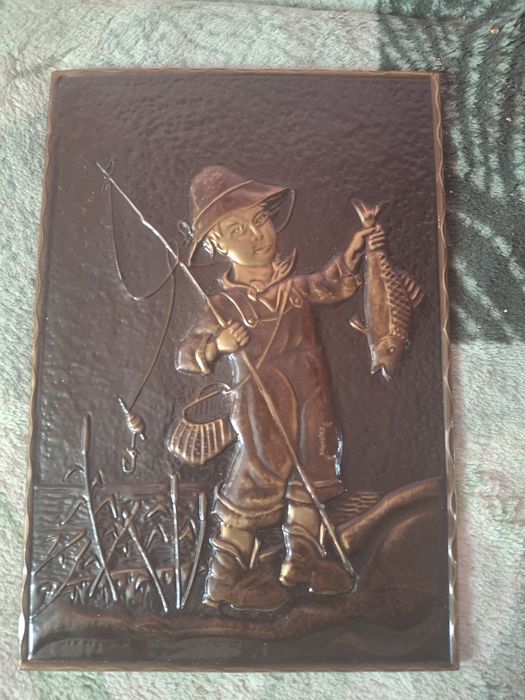 Rybak z wędką na rybach 32 wys. 22 szer.