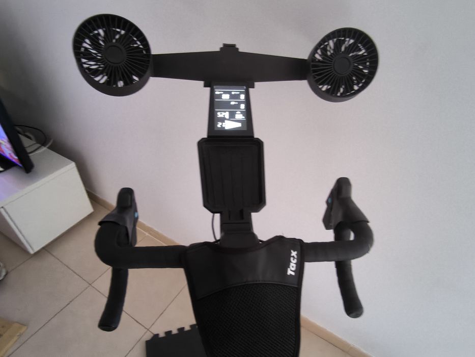 Bicicleta indoor Tacx neo bike