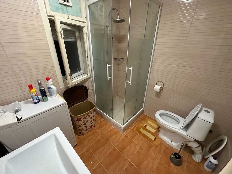 Продається одноповерховий будинок з великою земельною ділянкою