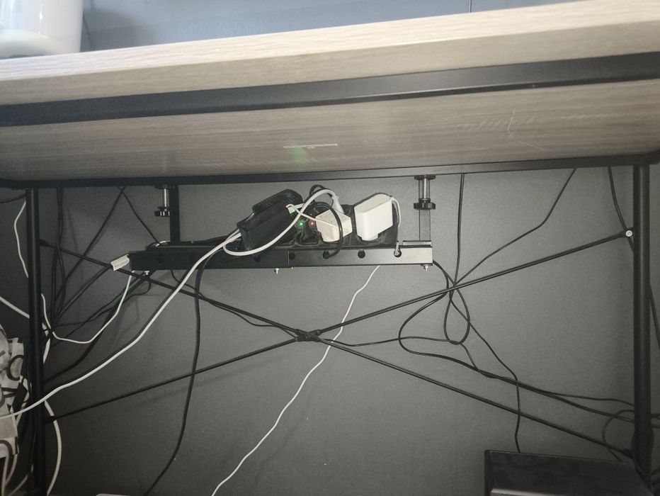 Biurko gemingowe  jasny dąb Rezerwacja !