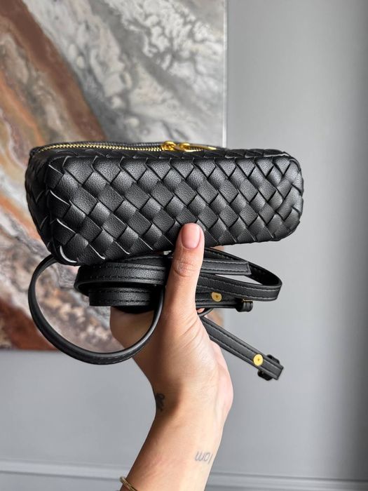 Bottega Veneta Bang Bang Bag in Black , жіноча сумочка , аксессуар